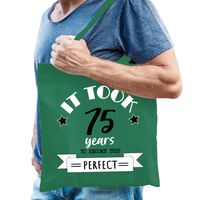 Cadeau tas voor heren - 75 en perfect - groen - katoen - 42 x 38 cm - vijfenzeventig - shopper - thumbnail