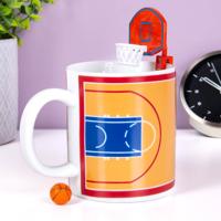 Basketbal mok met bal