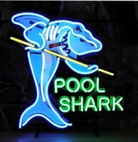 Pool Shark Neon Verlichting Met Achterplaat - 68 x 68 cm Pool Shark Neon Verlichting Met Achterplaat - 68 x 68 cm