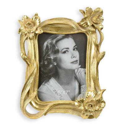 A RESIN PHOTO FRAME