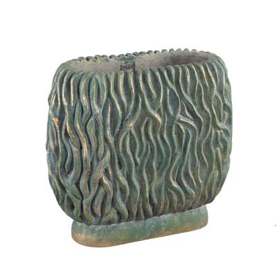 Brendan Green cementen ovale pot met gouden afwerking gegraveerd L