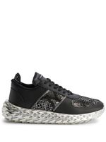 Giuseppe Zanotti baskets Urchin à effet peau de serpent - Noir