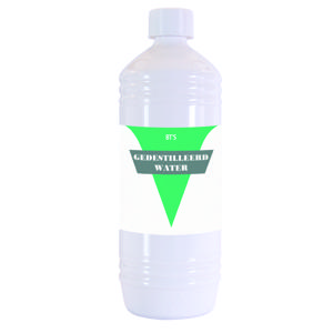 BT&apos;s Gedestilleerd water
