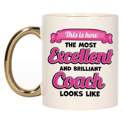 Cadeau koffie/thee mok - excellent trainer/coach - goud/roze - keramiek - 300 ml