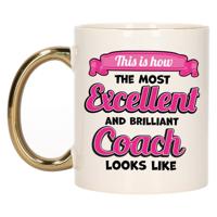 Cadeau koffie/thee mok - excellent trainer/coach - goud/roze - keramiek - 300 ml