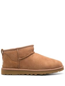 UGG bottines Ultra Mini en daim - Tons neutres