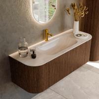 Badmeubel Mondiaz Kurve-Dlux | 130 cm | Meubelkleur Walnut | Wastafelkleur Meli | Solid surface | Wasbak midden spoelbak | 1 kraangat
