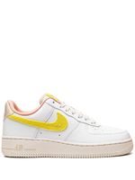 Nike baskets Air Force 1 '07 LX - Blanc - thumbnail