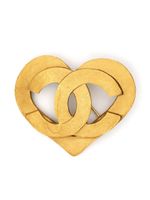 CHANEL Pre-Owned broche cœur à logo CC - Or