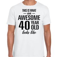 Awesome 40 year / 40 jaar cadeau t-shirt wit heren