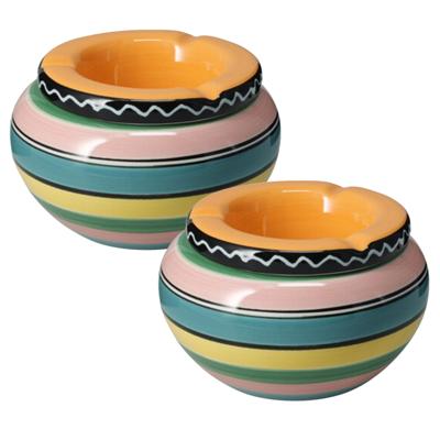 Asbak - 2x - gekleurd - D14 cm - aardewerk - oranje - rond - buiten/binnen asbakken Asbak - 2x - gekleurd - D14 cm - aardewerk - oranje - rond - buiten/binnen asbakken