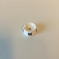 MB wit/zwart M voor op kledinghanger