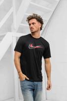 Nike Swim Stacked Swoosh Hydroguard T-Shirt Heren Zwart - Maat M - Kleur: Zwart | Soccerfanshop