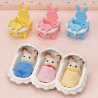 SYLVANIAN FAMILIES Chocolade konijntjes drieling en kinderverzorgingsaccessoires voor kinderen
