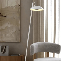 Witte vloerlamp met G9 fitting schakelaar 'Versale' DFTP Witte vloerlamp met G9 fitting schakelaar 'Versale' DFTP