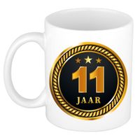 11 jaar cadeau mok / beker medaille goud zwart voor verjaardag/ jubileum - thumbnail
