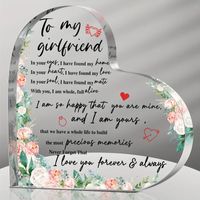 Glazen Hartvormige Herinneringsstandaard - 'To My Girlfriend' met Liefdevolle Boodschap - Sieraden - Spiritueelboek.nl