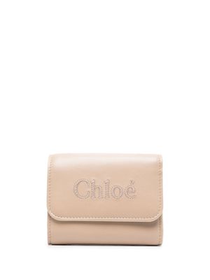 Chloé petit portefeuille à plaque logo - Tons neutres