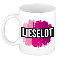 Lieselot naam cadeau koffie mok - beker - met roze verfstrepen - Cadeau collega - moederdag