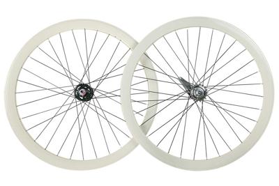 Weinmann G42 Wielset met terugtraprem - Wit/Zwart Weinmann G42 Wielset met terugtraprem - Wit/Zwart