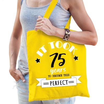 Cadeau tas voor dames - 75 en perfect - geel - katoen - 42 x 38 cm - vijfenzeventig - shopper