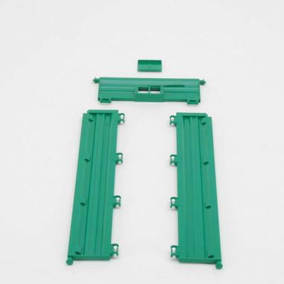 Bruder Onderdeel: grondbordwanden met tandemas