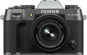 Fujifilm X -T50 + XC 15-45mm MILC 40,2 MP X-Trans CMOS 5 HR 7728 x 5152 Pixels Houtskool