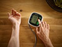 Soehnle bovenarm-bloeddrukmeter Systo Monitor Connect 300 - thumbnail