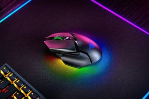 Razer Basilisk V3 Pro muis Rechtshandig RF Wireless + Bluetooth + USB Type-C Optisch 30000 DPI