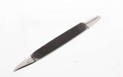 Malteser Nagelvijl 10cm pol star 10-12