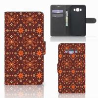 Samsung Galaxy J7 2016 | Telefoon Hoesje | Batik Brown