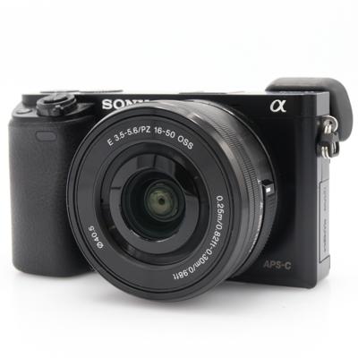 Sony A6000 + E 16-50mm f/3.5-5.6 PZ OSS occasion