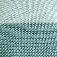 Yarn and Colors Two Tones Comfy Cushion Haakpakket L 072 Glass / Jade Gravel