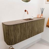 Toiletmeubel Mondiaz Joya Dlux | 113.2 cm | Meubelkleur Dusk | Faye wastafel Arena Wasbak Midden | Zonder kraangat(en) Toiletmeubel Mondiaz Joya Dlux | 113.2 cm | Meubelkleur Dusk | Faye wastafel Arena Wasbak Midden | Zonder kraangat(en)