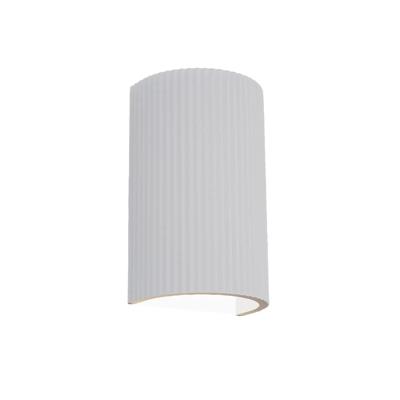Artdelight Wandlamp Nantes ribbel H 18 cm gips wit
