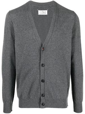 Maison Margiela cardigan en cachemire à col v - Gris