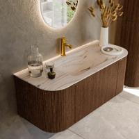 Badmeubel Mondiaz Kurve-Dlux | 110 cm | Meubelkleur Walnut | Wastafelkleur Nata | Solid surface | Wasbak midden spoelbak | 1 kraangat