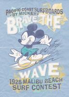 Komar Into Adventure Fotobehang Disney - Mickey Mouse - Brave the Wave - IADX4-014
