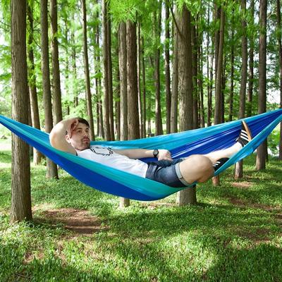 Draagbare buiten parachute hangmat met klamboes (donkerblauw + baby blauw)