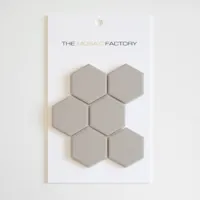 The Mosaic Factory London Mozaiek Tegel Hexagon - Grijs Porselein Ongeglazuurd, R11 281x325 mm