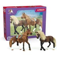 Mijn eerste Peruaanse Paso-paarden, 2 paardenbeeldjes, SCHLEICH 42738 Horse Club, 5-jarigen