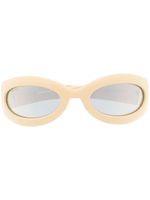 Gucci Eyewear lunettes de soleil à monture géométrique - Tons neutres