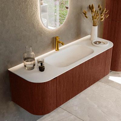Badmeubel Mondiaz Kurve | 140 cm cm | Meubelkleur Ruby | Wastafelkleur Talc | Solid surface | Wasbak midden spoelbak | 1 kraangat
