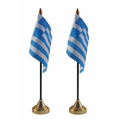 Griekenland tafelvlaggetjes - 2x stuks - 10 x 15 cm - met gouden standaard - H27 cm - versiering