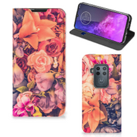 Motorola One Zoom Smart Cover Bosje Bloemen