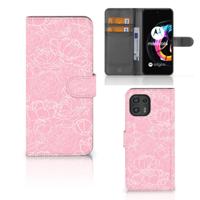 Motorola Edge 20 Lite Hoesje White Flowers