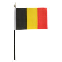 Belgie - mini vlaggetje van 10 x 15 cm op stokje - Landen vlag - H27 cm