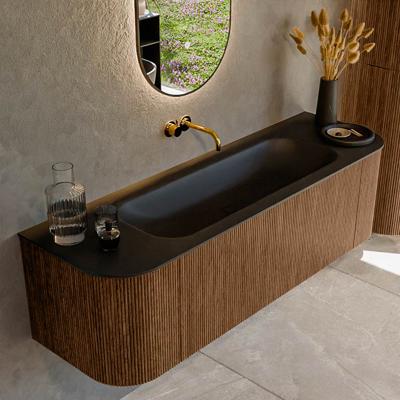 Mondiaz KURVE 150 cm Onderkast Greeploos 1 Lade Met Deuren Walnut, Wastafel Solid Surface Midden Urban 0 Kraangaten Zonder Spiegel (KRVBGM150L+R1L2D0KM-Wal/Urb)