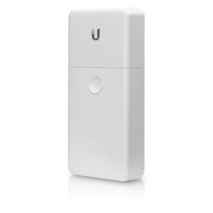 Ubiquiti NanoSwitch Gigabit Ethernet (10/100/1000) Power over Ethernet (PoE) Wit