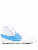 Nike baskets montantes à logo imprimé - Blanc